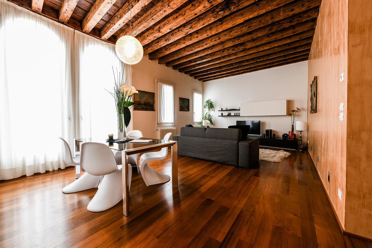 Frari Luxury Διαμέρισμα Βενετία Εξωτερικό φωτογραφία
